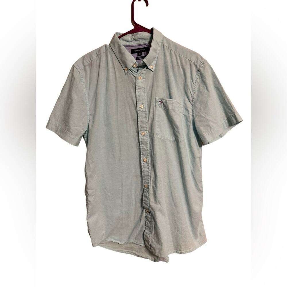 Tommy Hilfiger Regular Fit Men’s Light Blue Button Down Shirt size Large